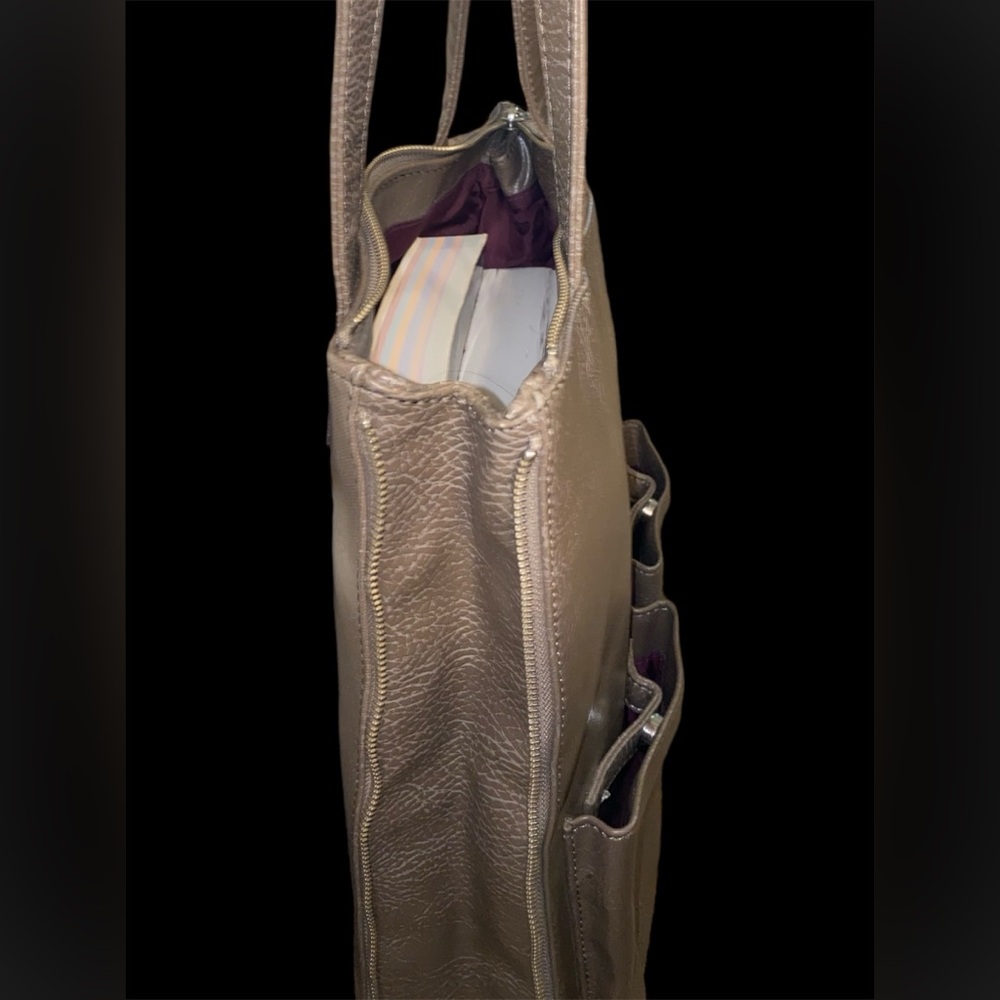 Matt & Nat Epea Tote Bag - Vegan - Taupe Color - Picture 7 of 11